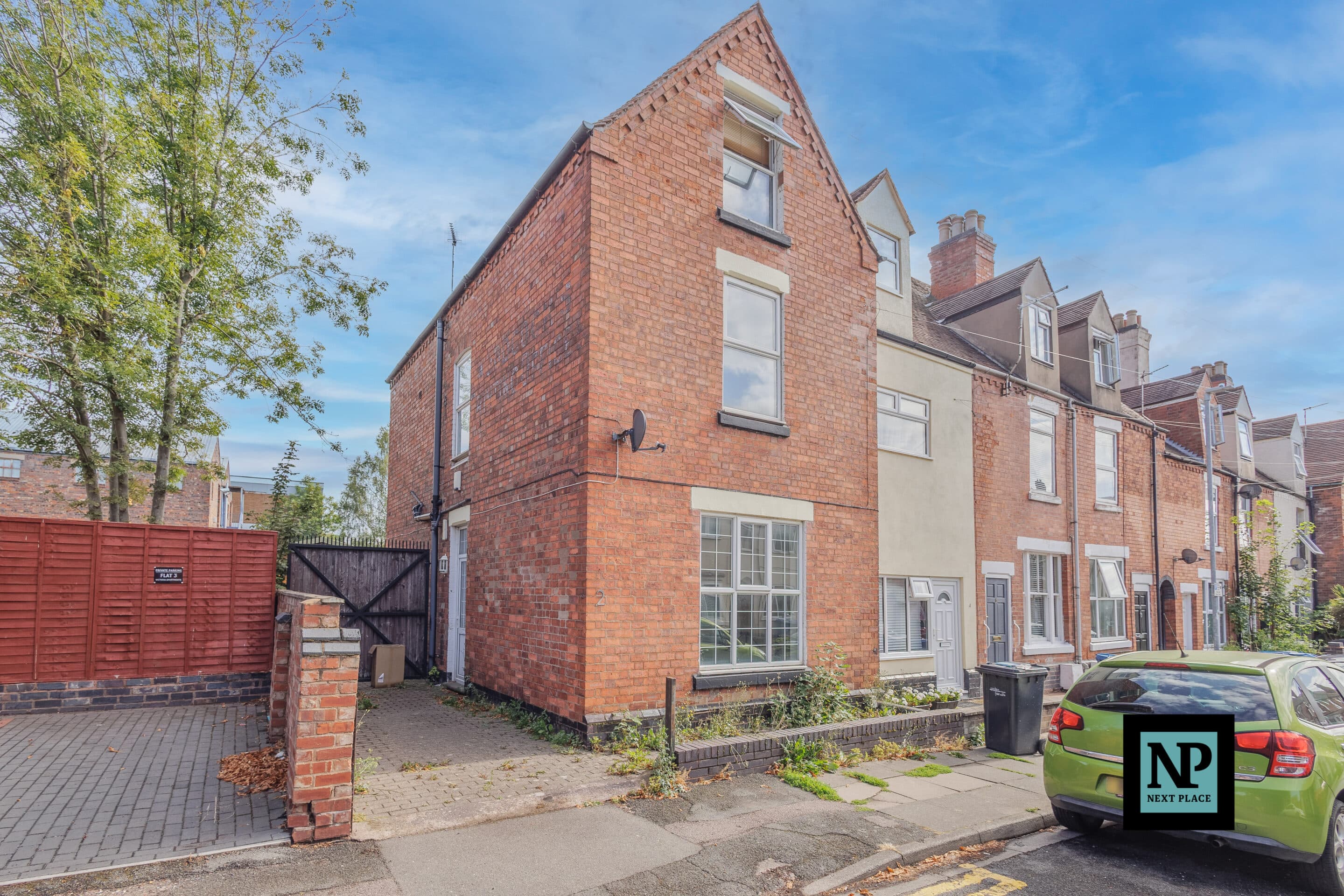 2 Heath Street, Tamworth, B79