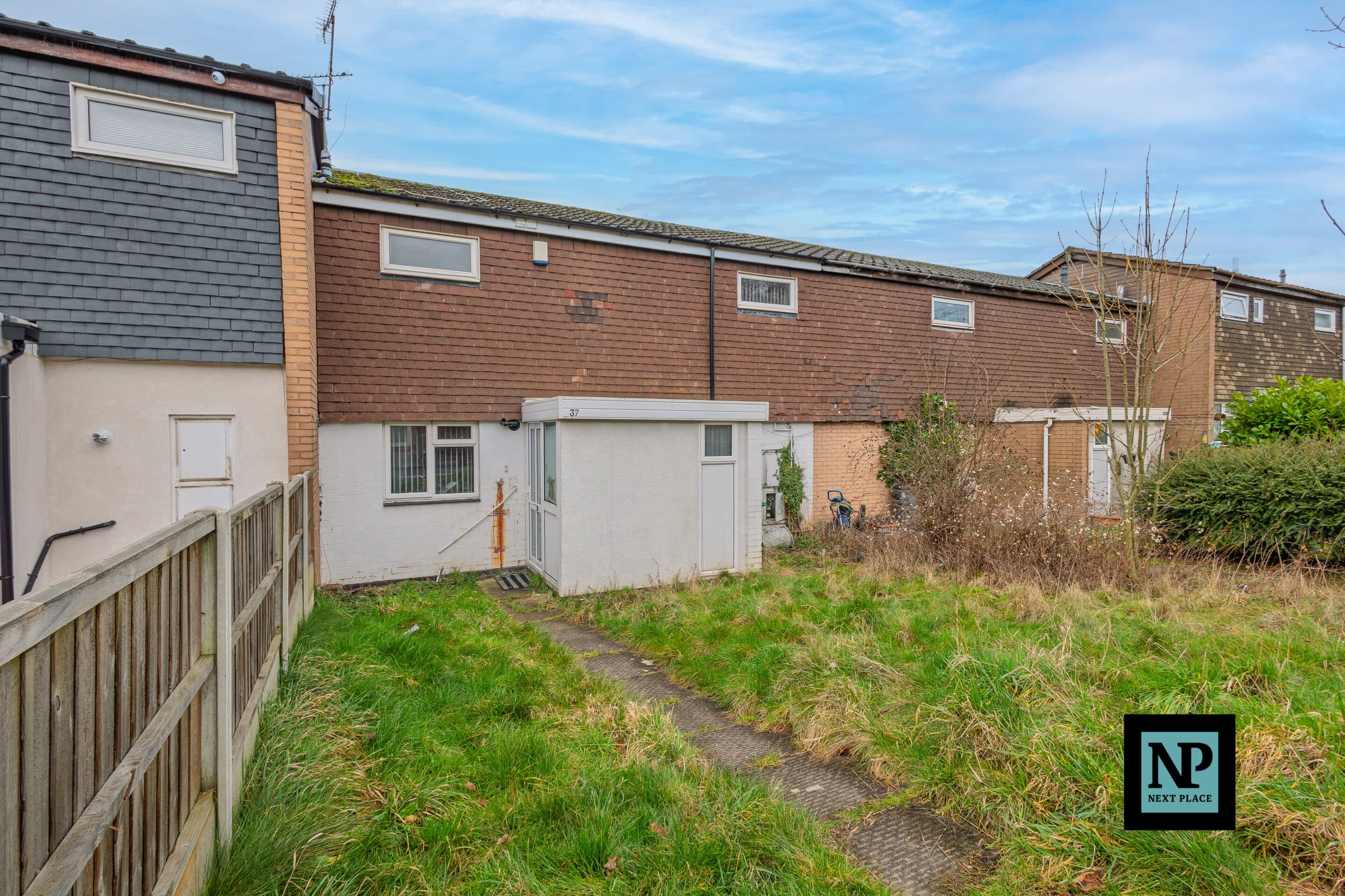 37 Tarrant, Belgrave, B77