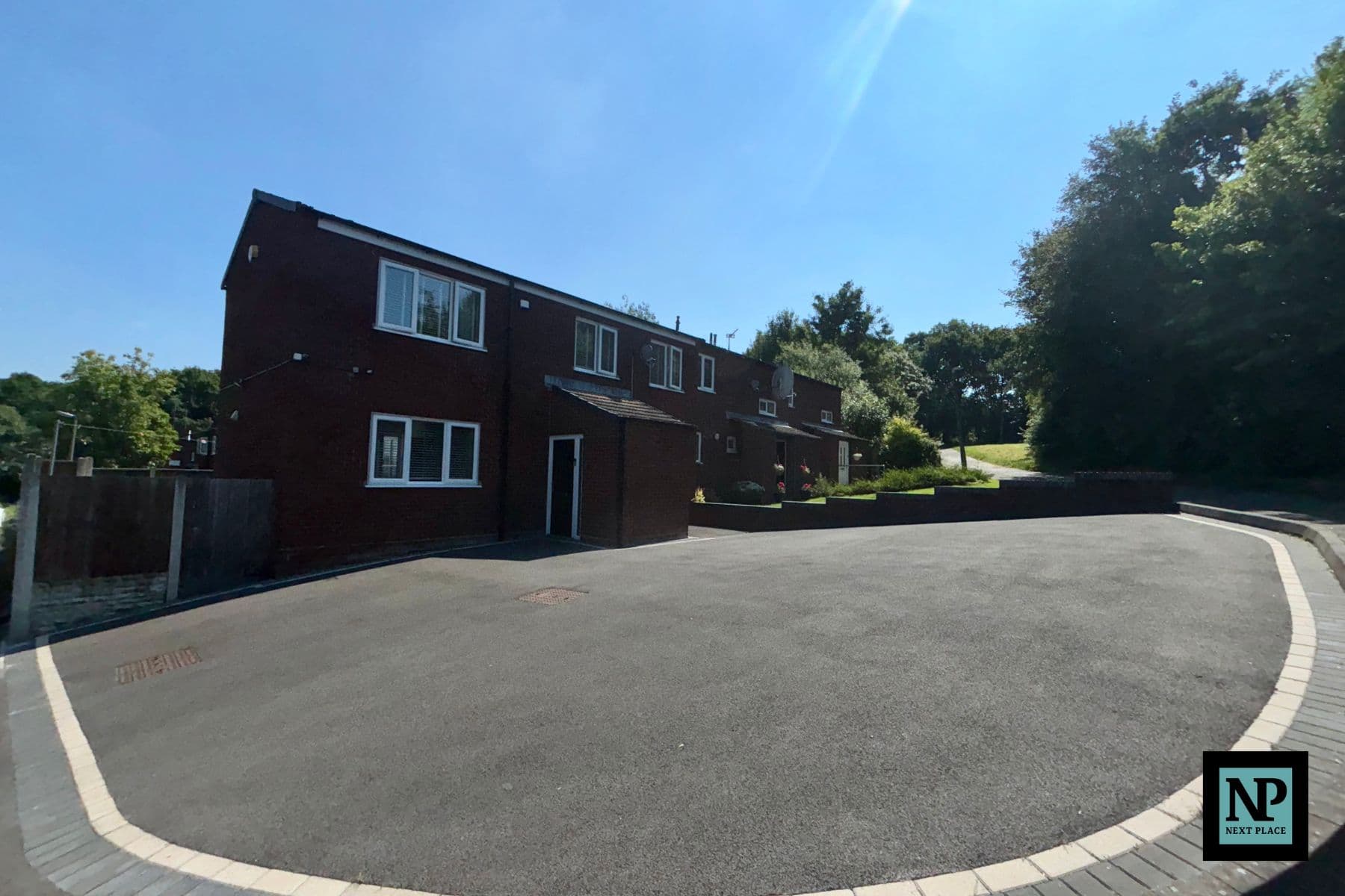 Juniper, Tamworth, B77