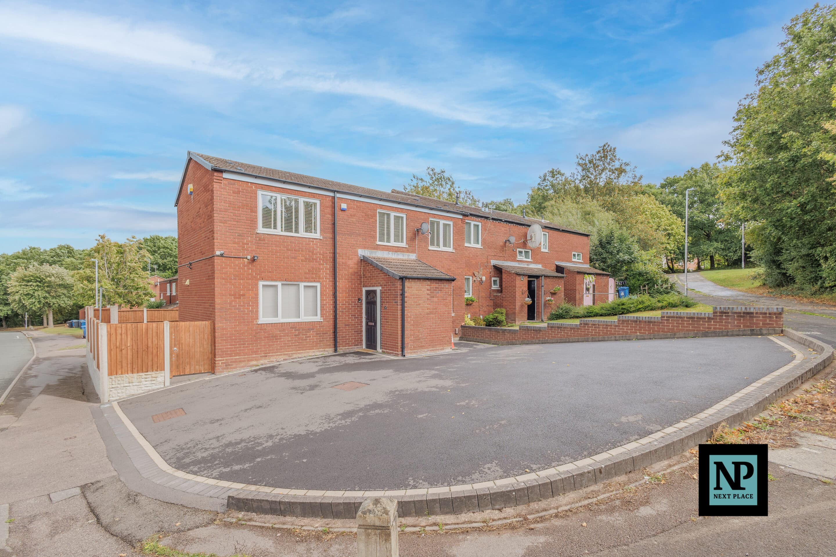 Juniper, Tamworth, B77