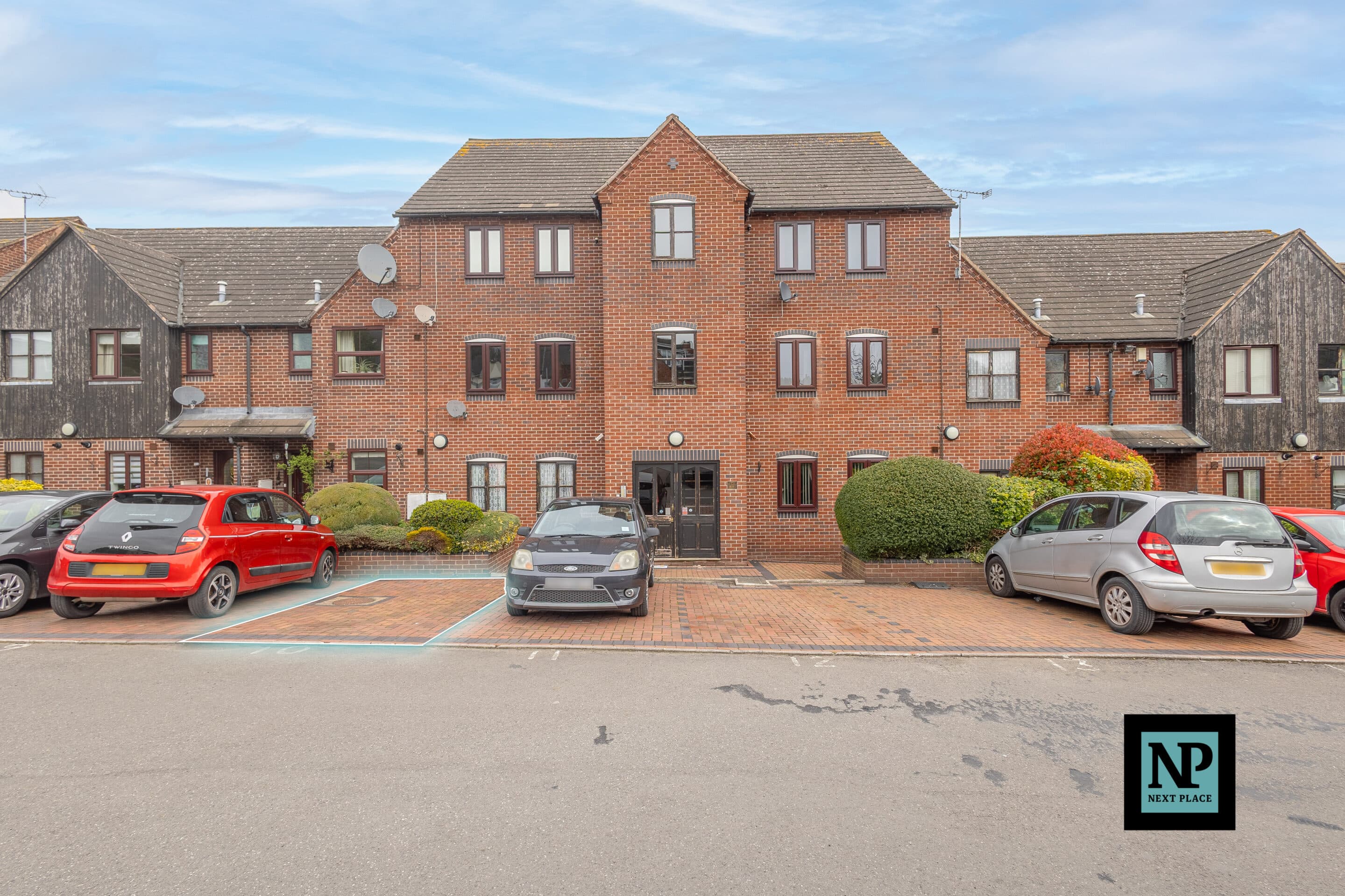 Millers Wharf, Polesworth, B78