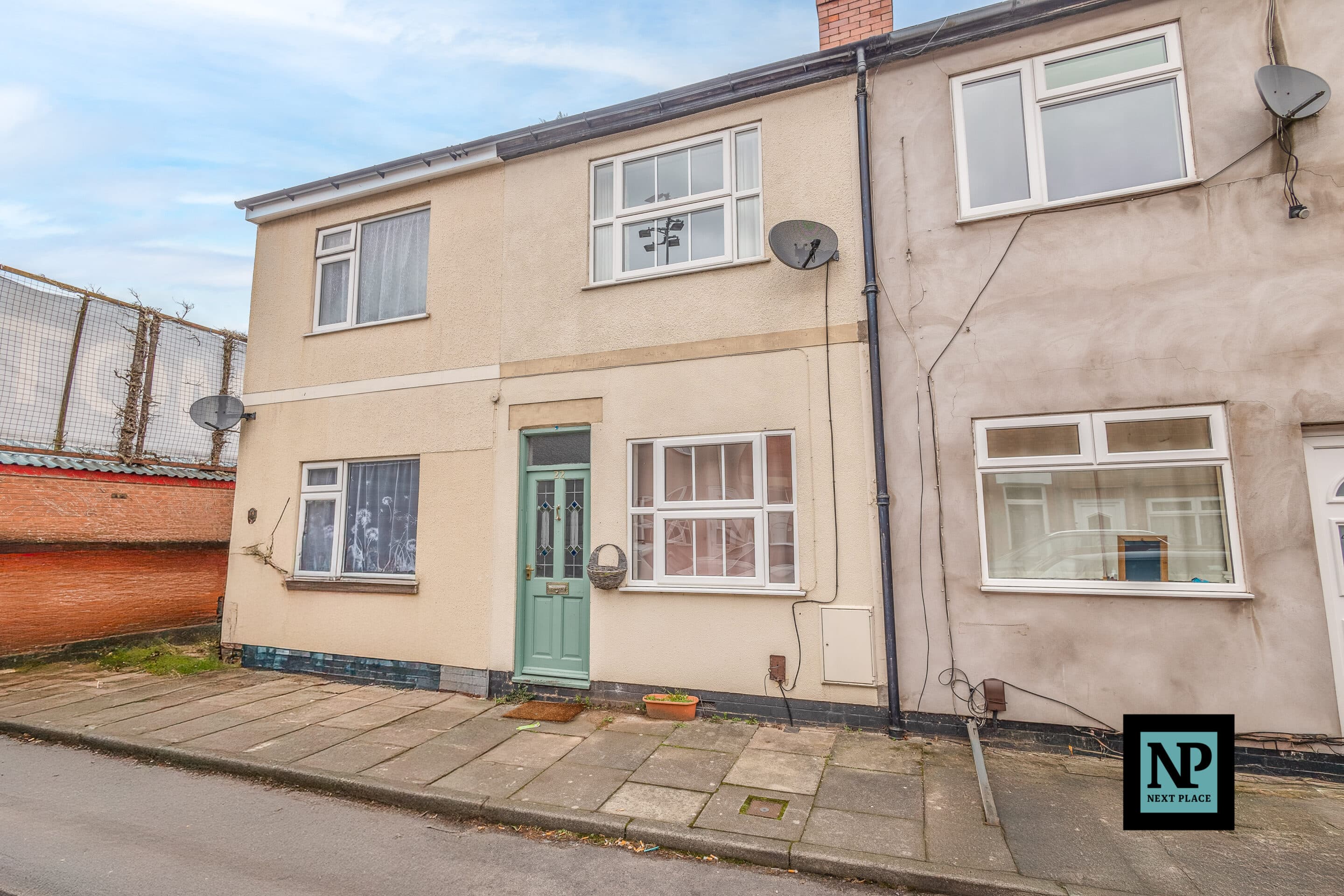 Meadow Street, Tamworth, B77