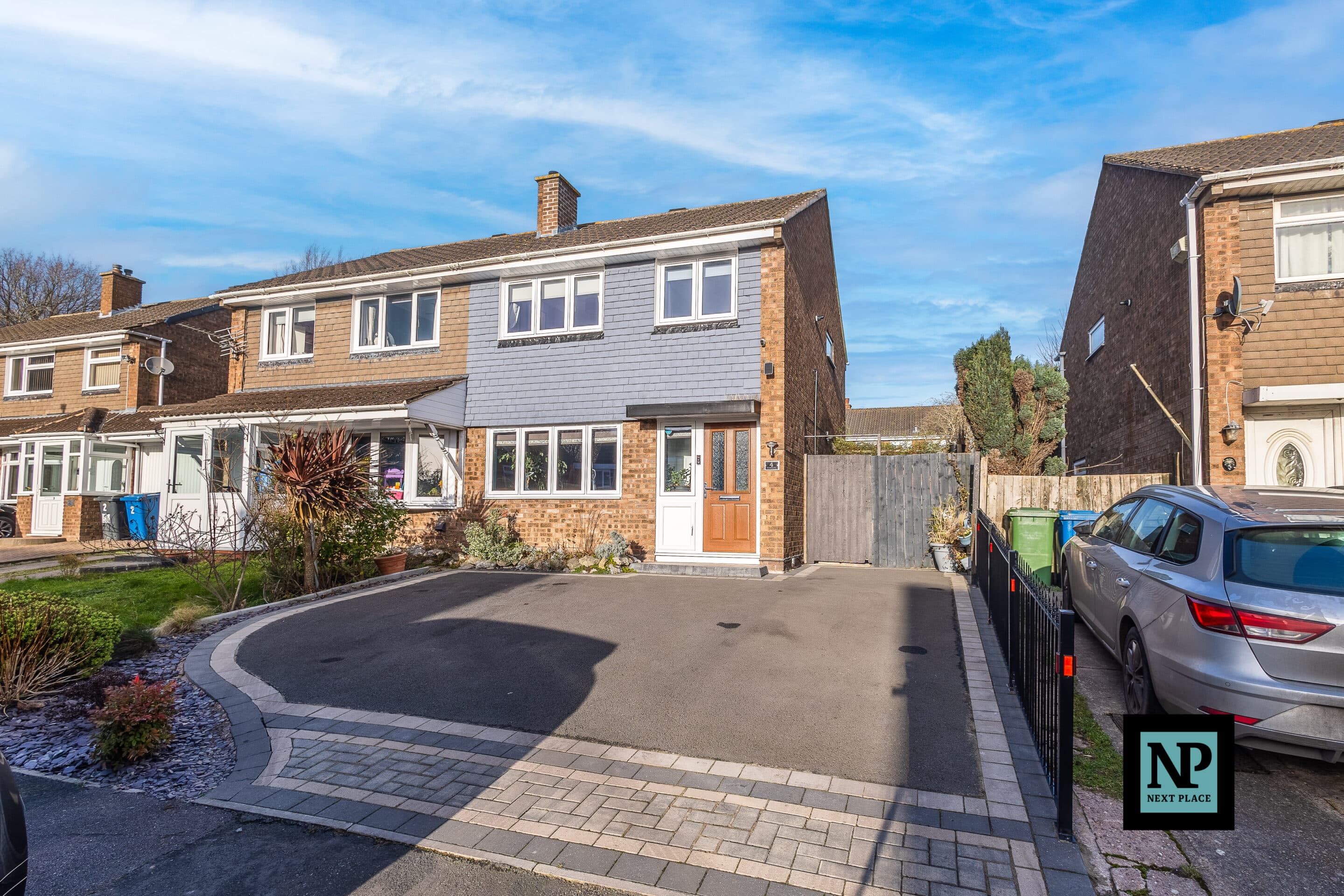 Collett, Tamworth, B77