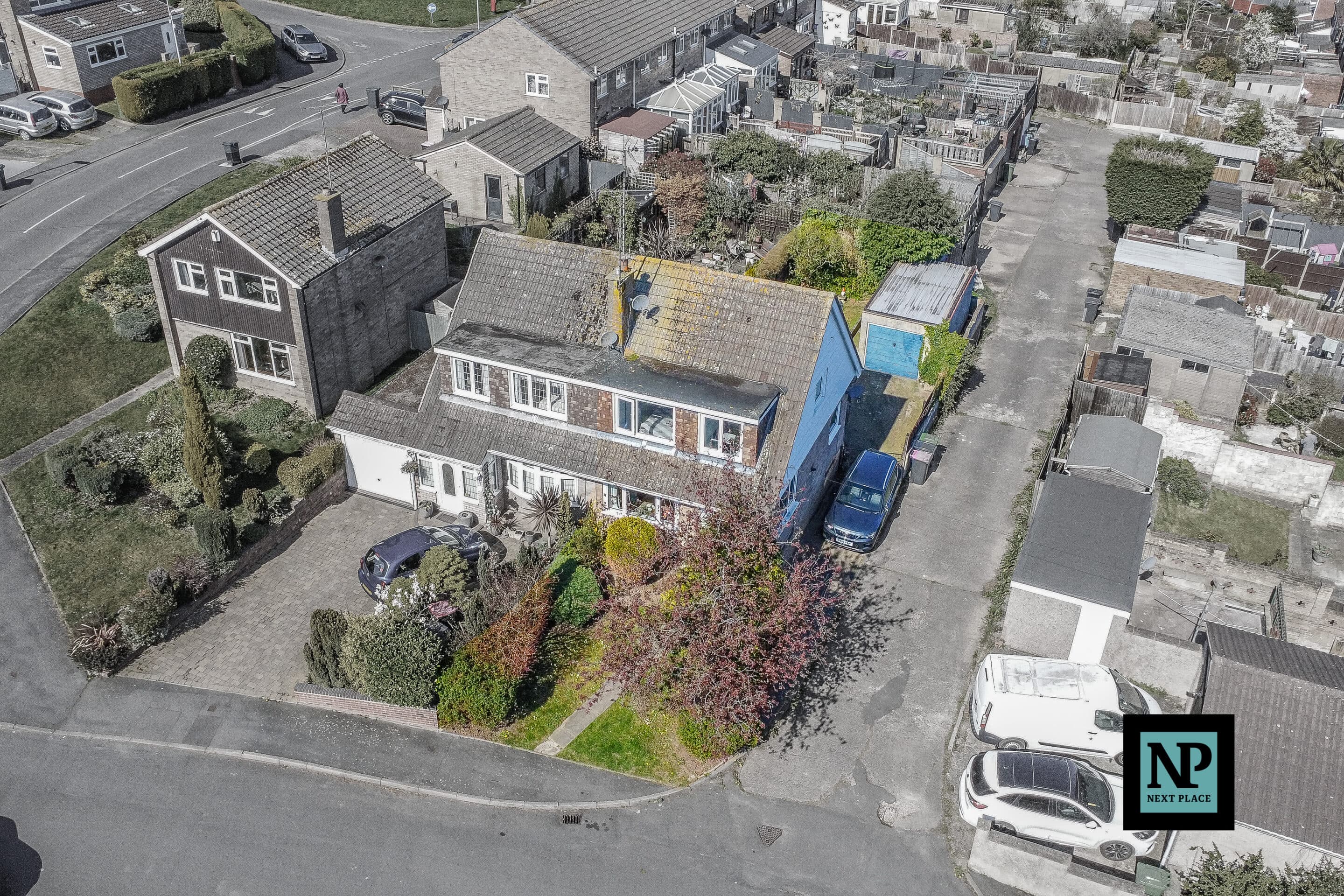 Morris Hill, Polesworth, B78