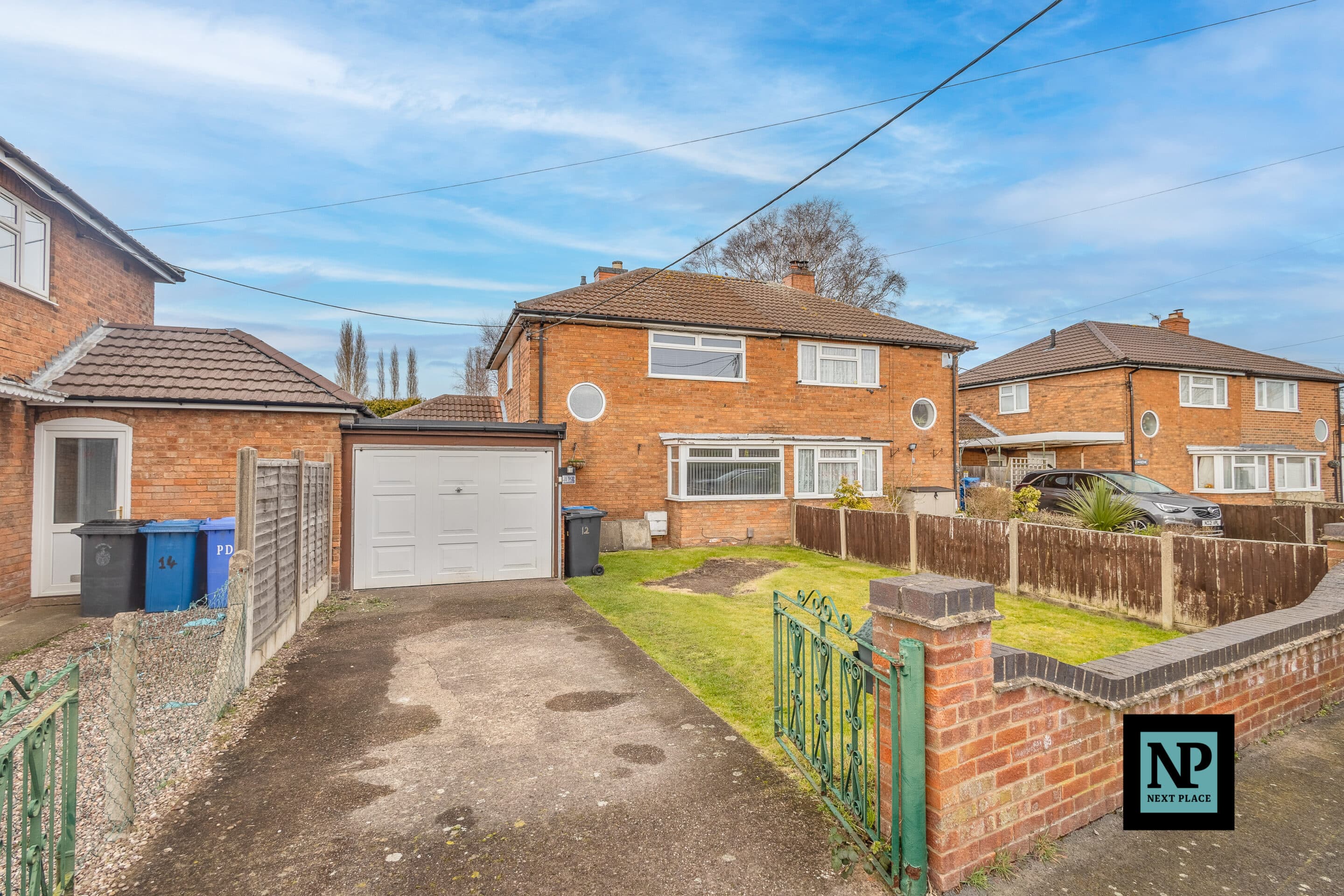 Brookside Road, Mile Oak, B78