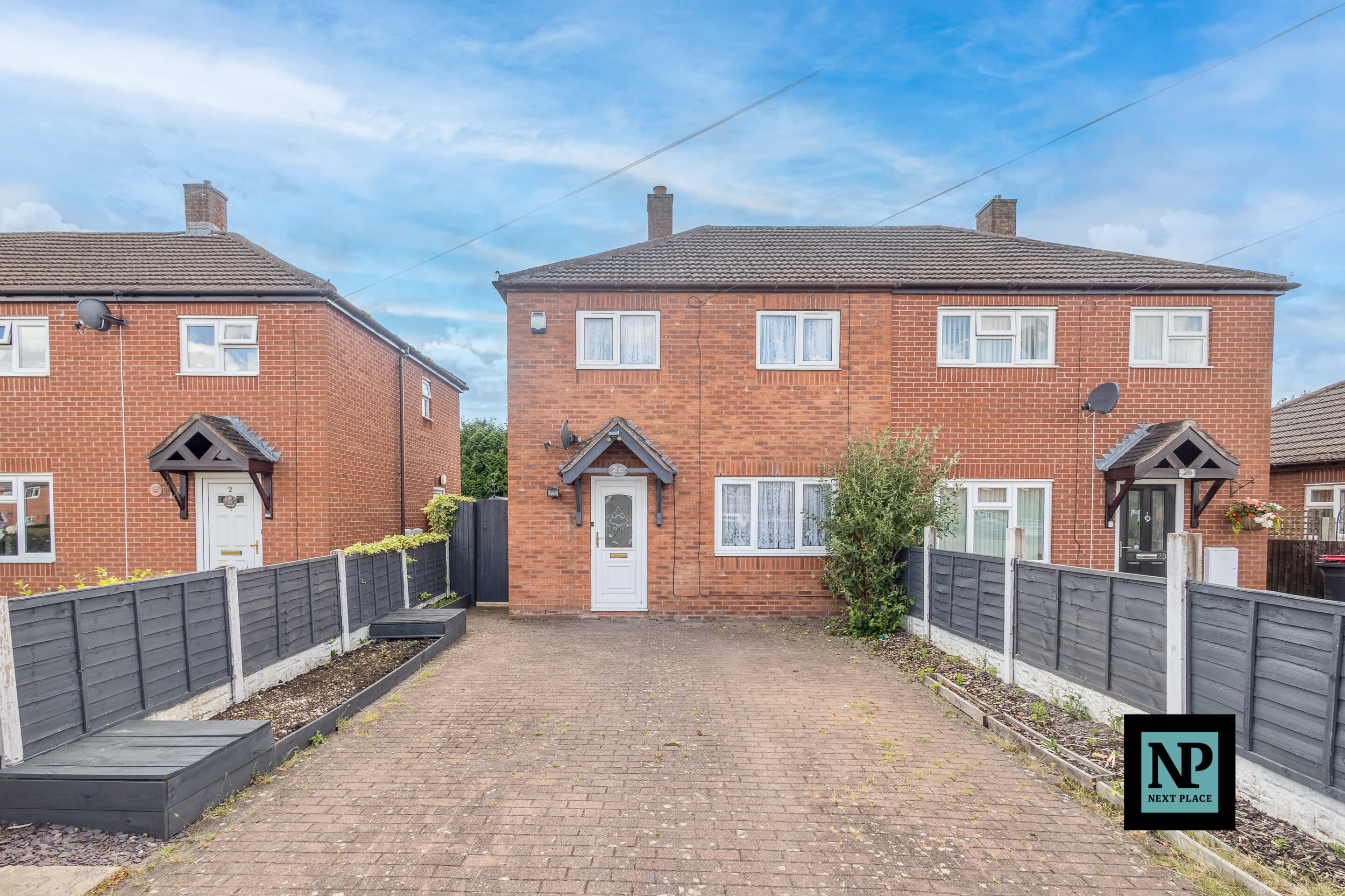 Kingsway, Kingsbury, B78