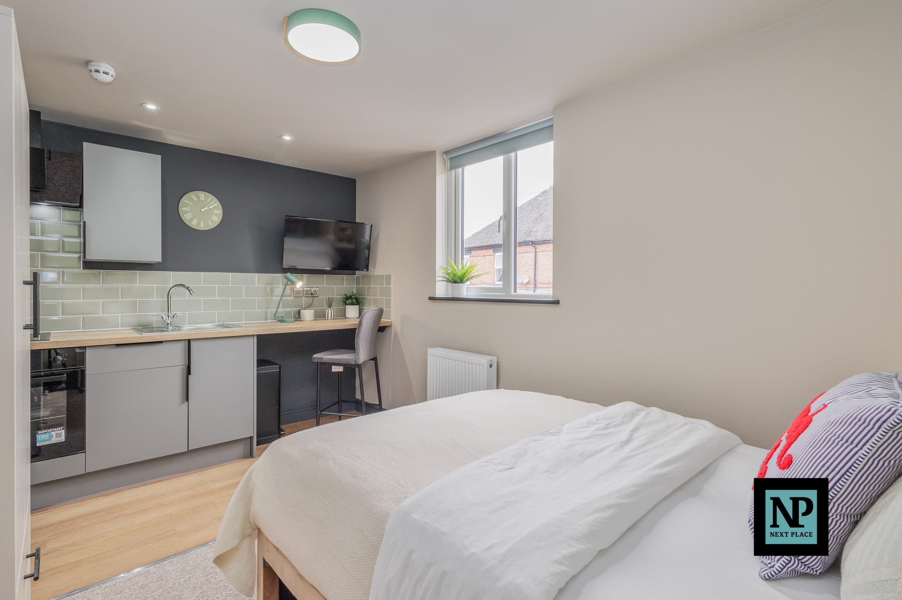 Alfred Street, Tamworth, B79