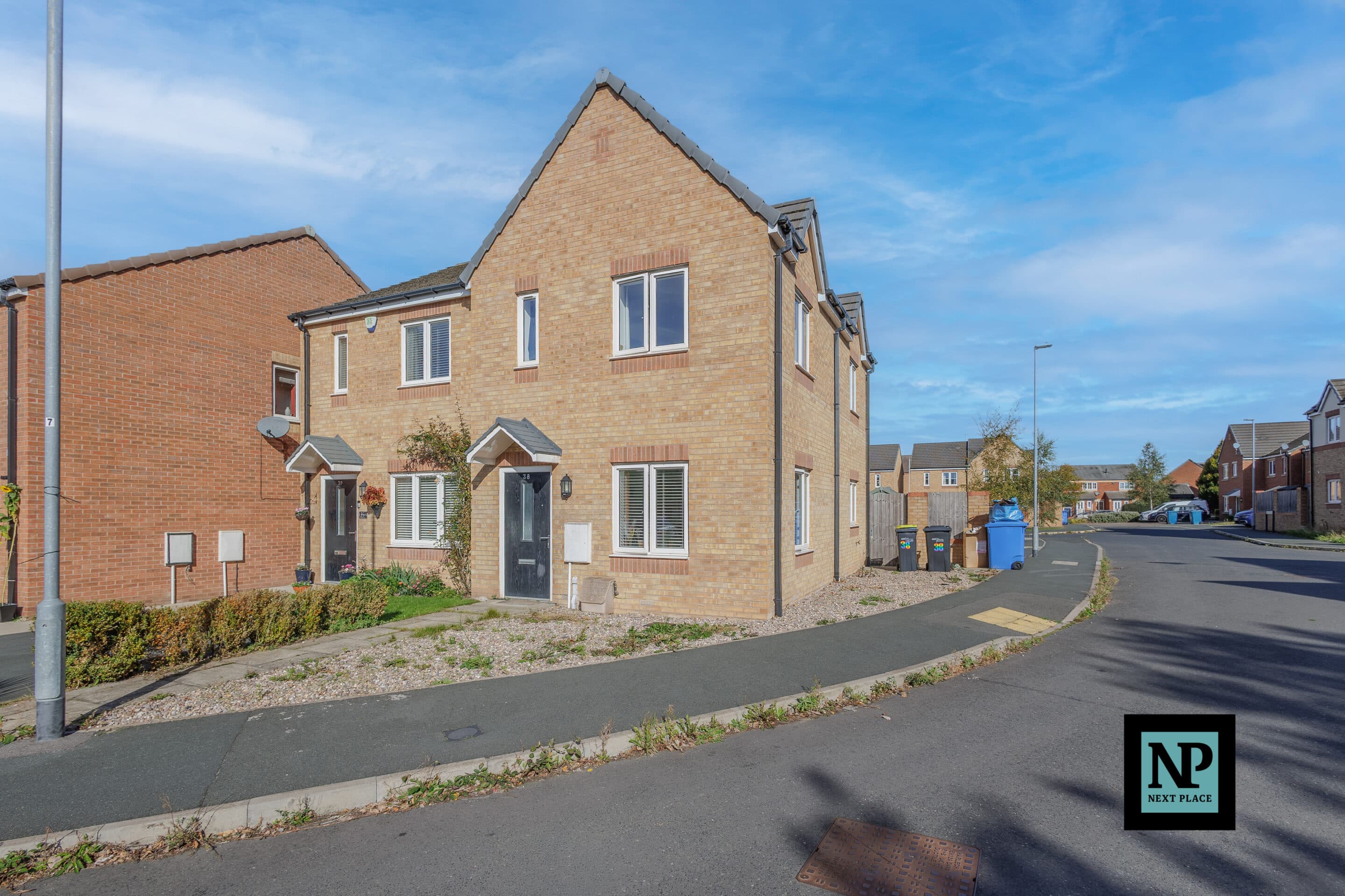 Blackberry Way, Wilnecote, B77
