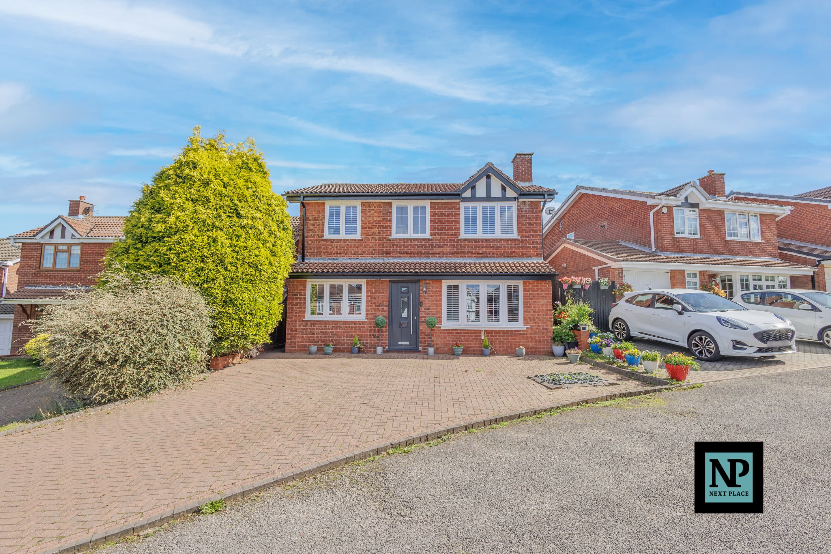 Deerhill, Wilnecote, B77