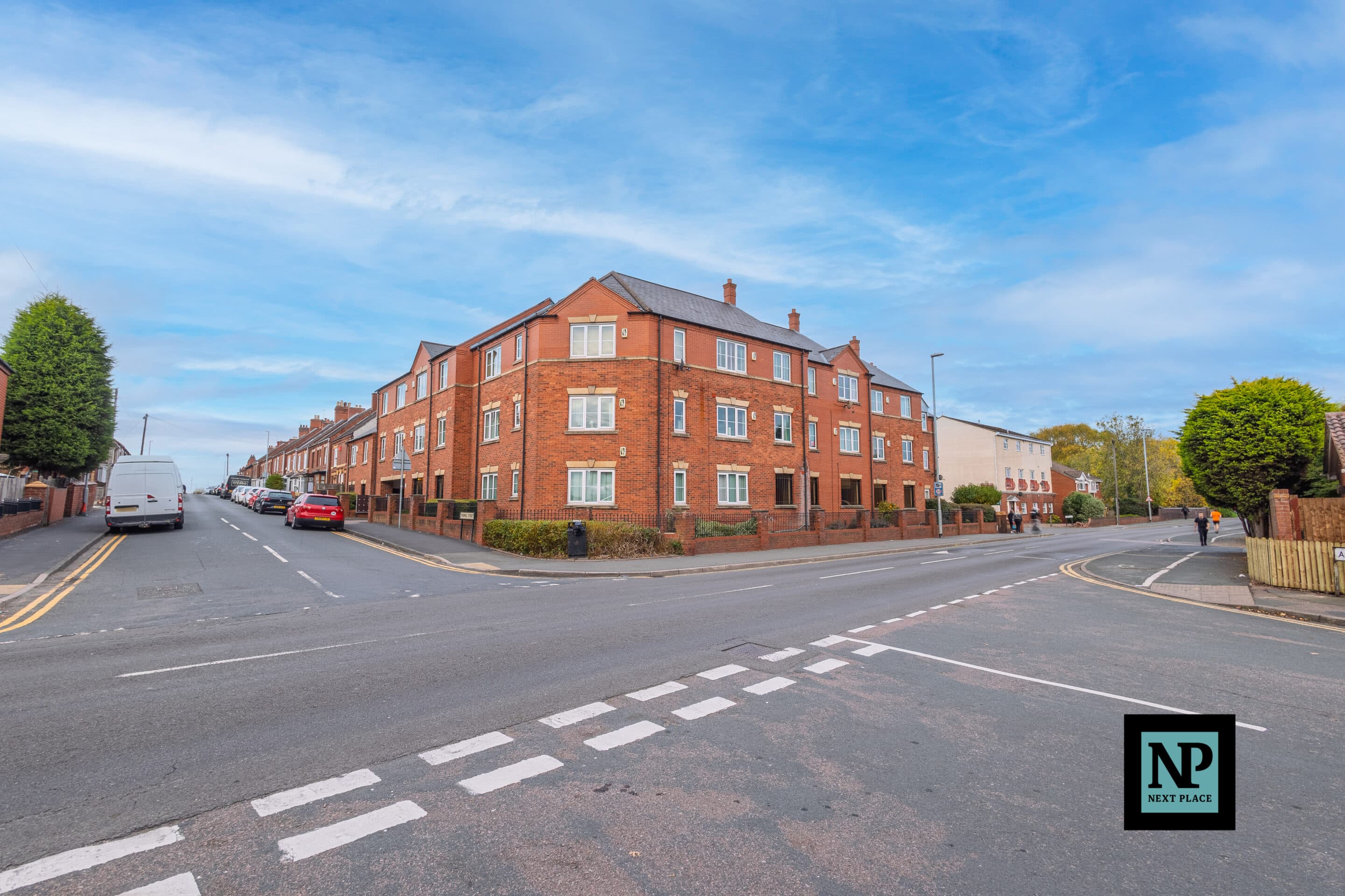 Thomas Street, Tamworth, B77