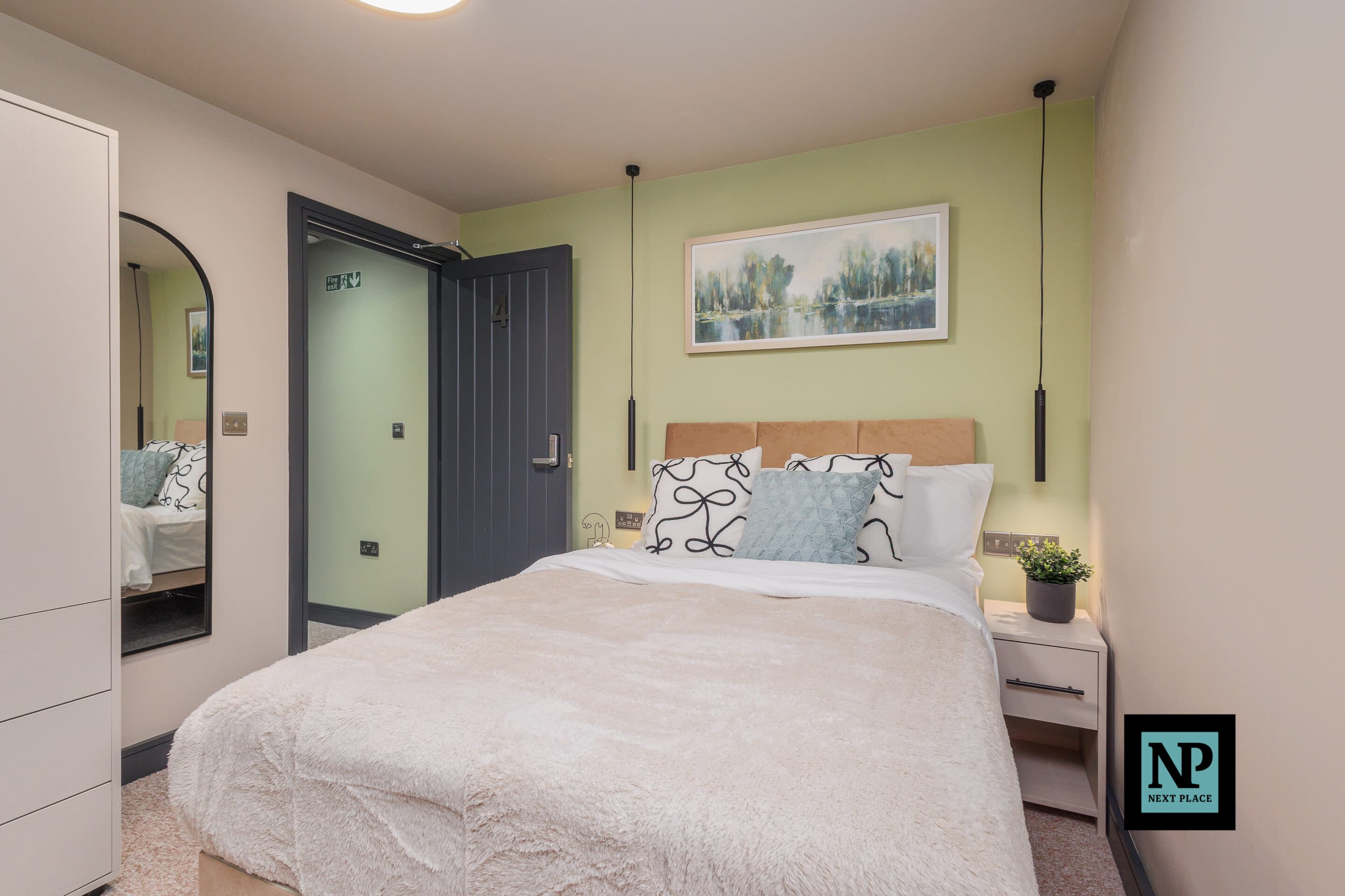 Alfred Street, Tamworth, B79