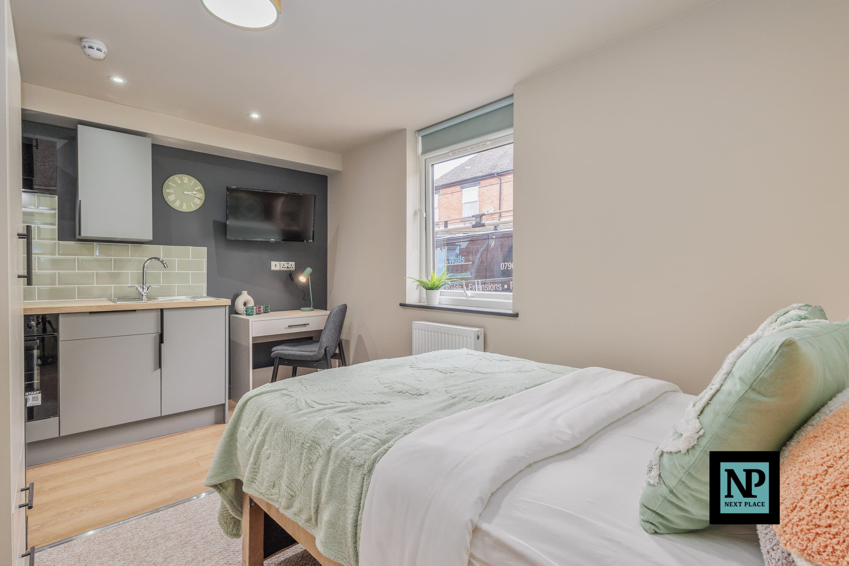 Alfred Street, Tamworth, B79