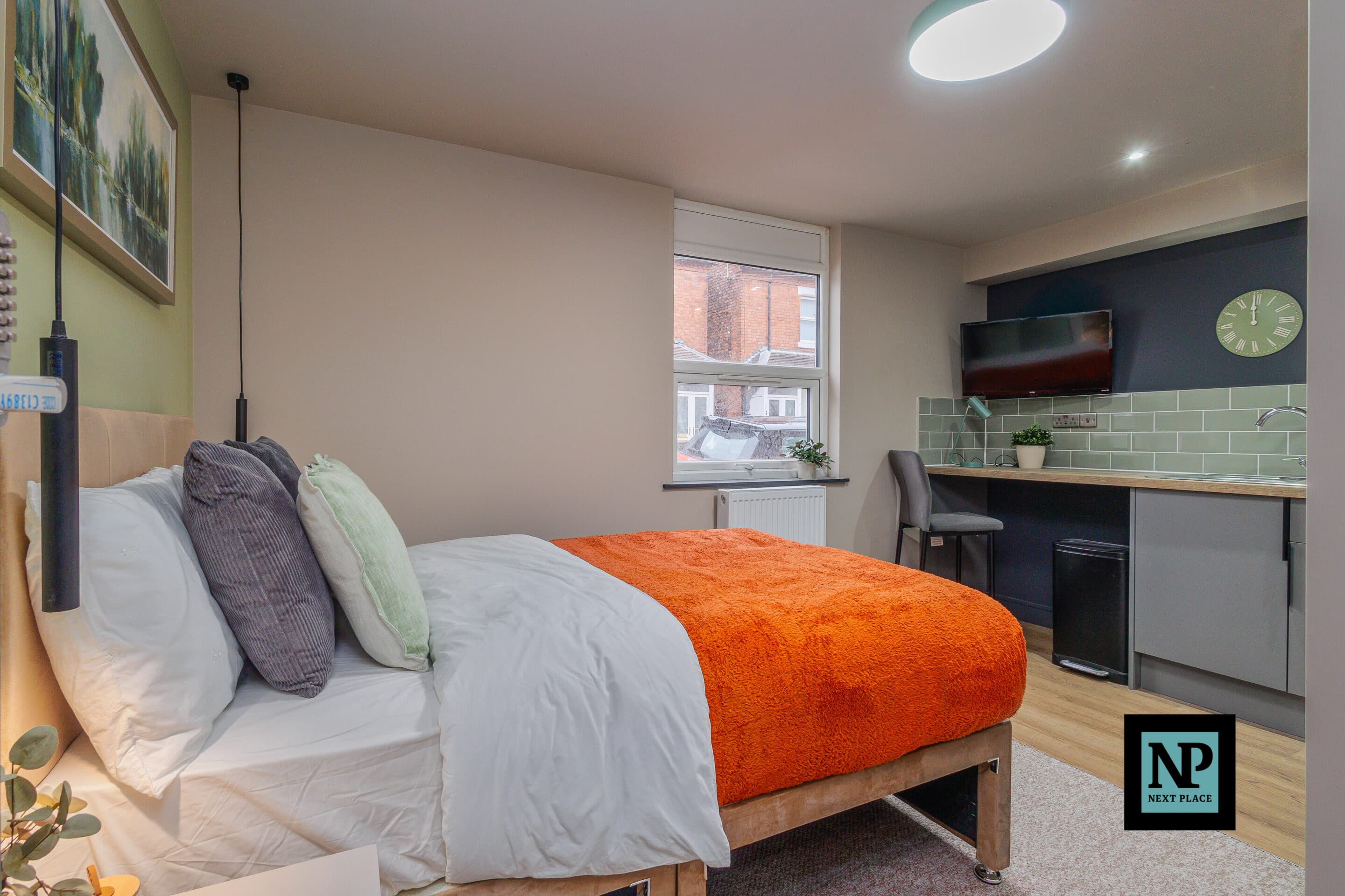 Alfred Street, Tamworth, B79