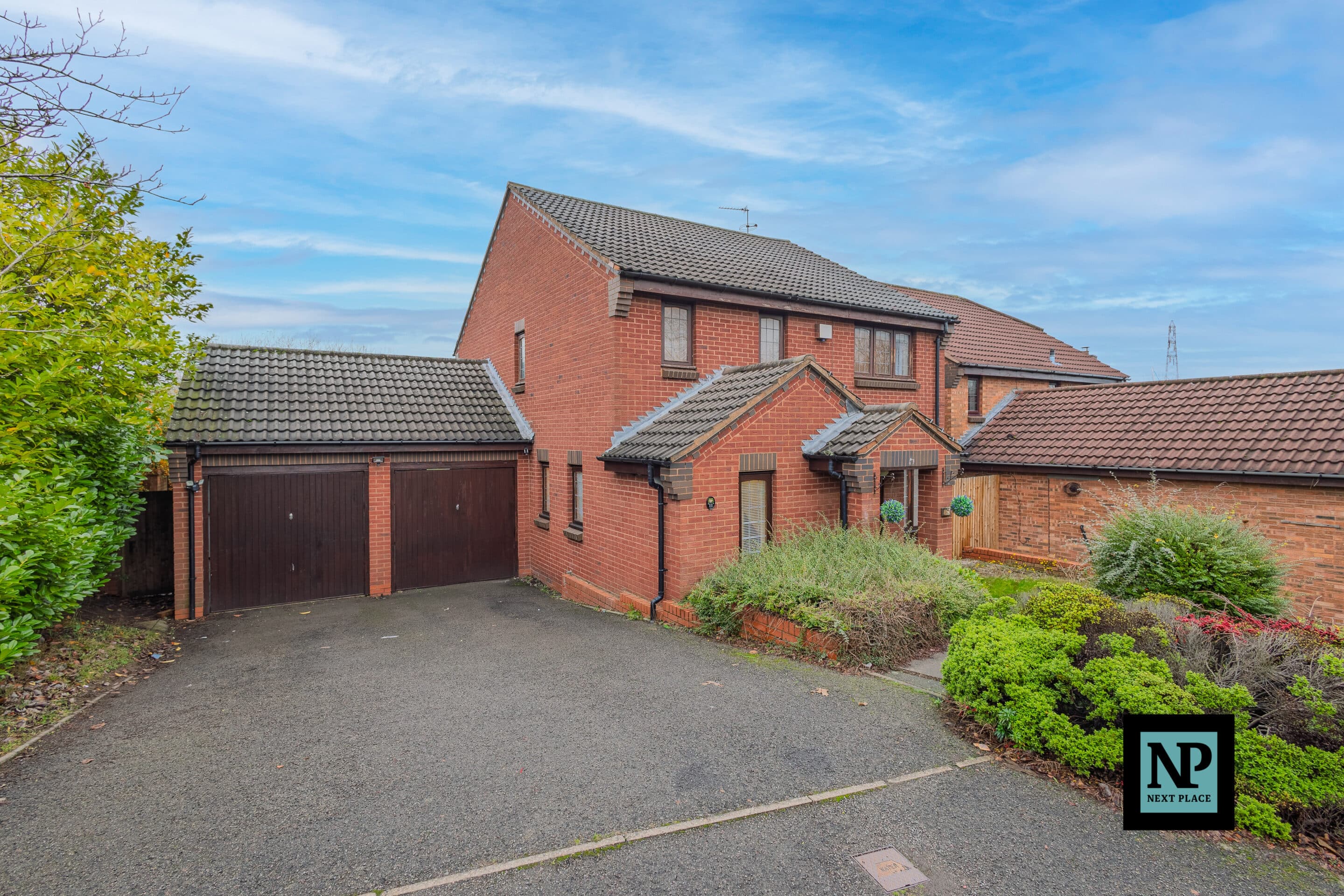 Shannon, Tamworth, B77