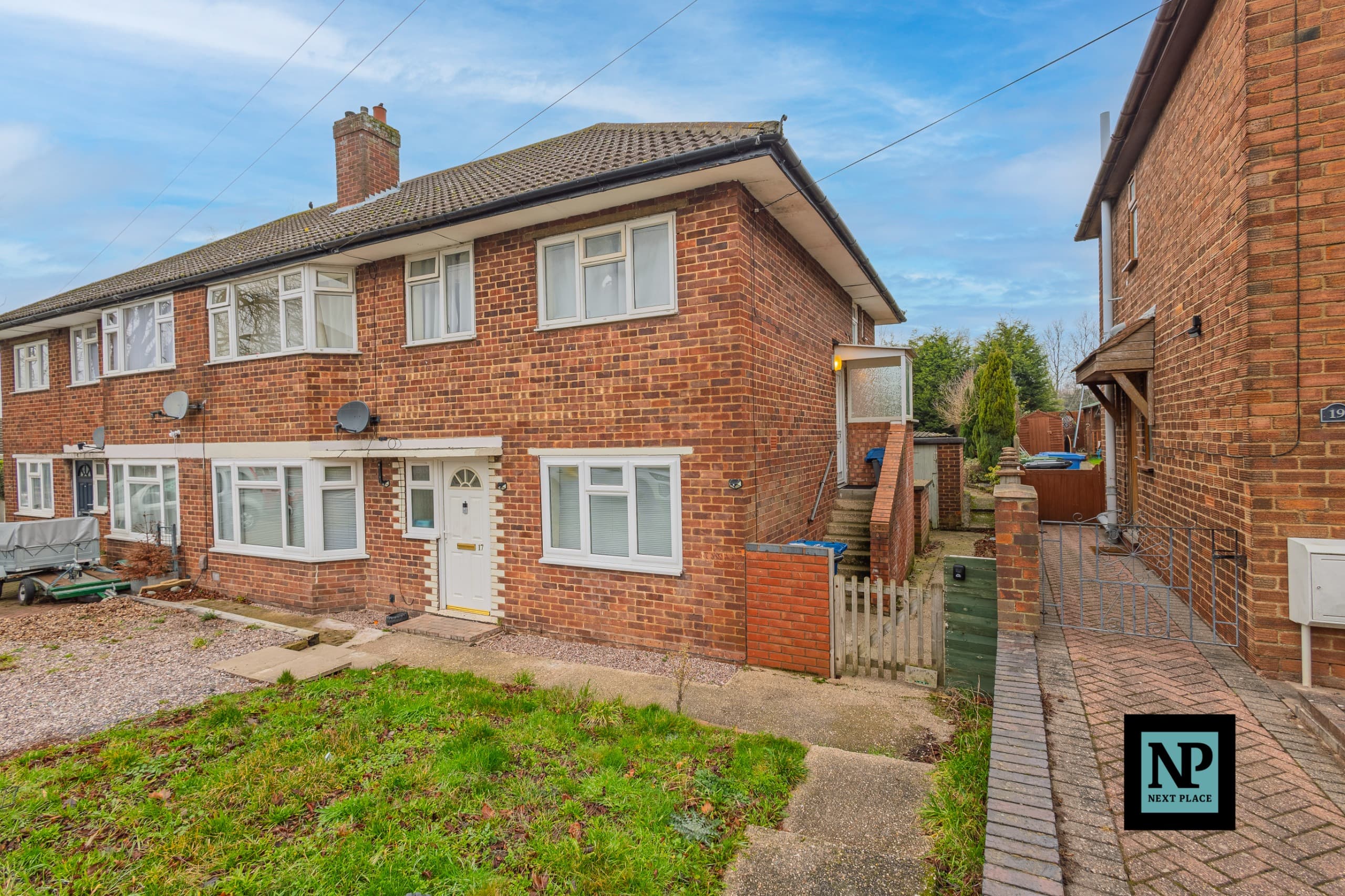 Chestnut Avenue, Tamworth, B79