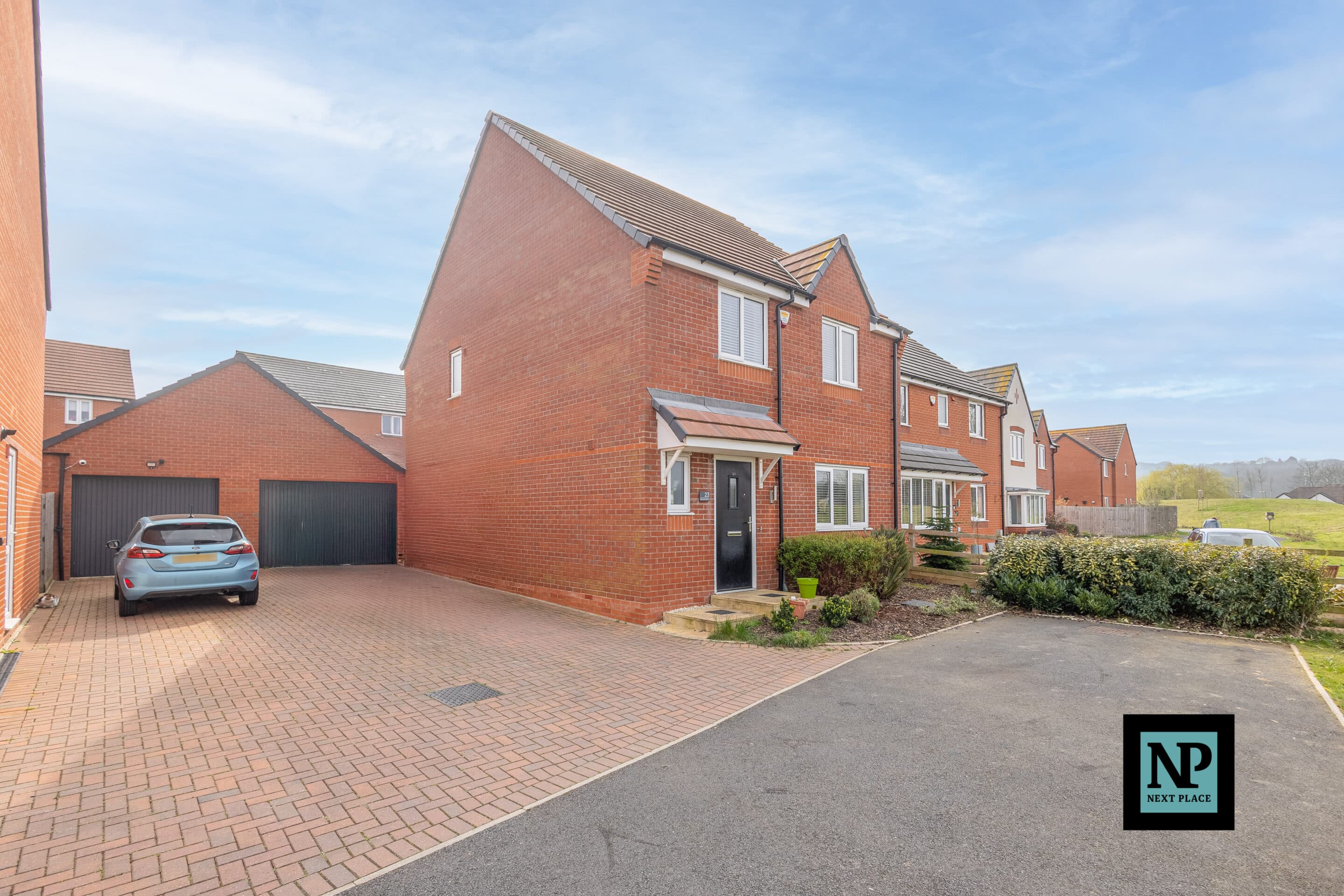 Fieldon Drive, Grendon, CV9