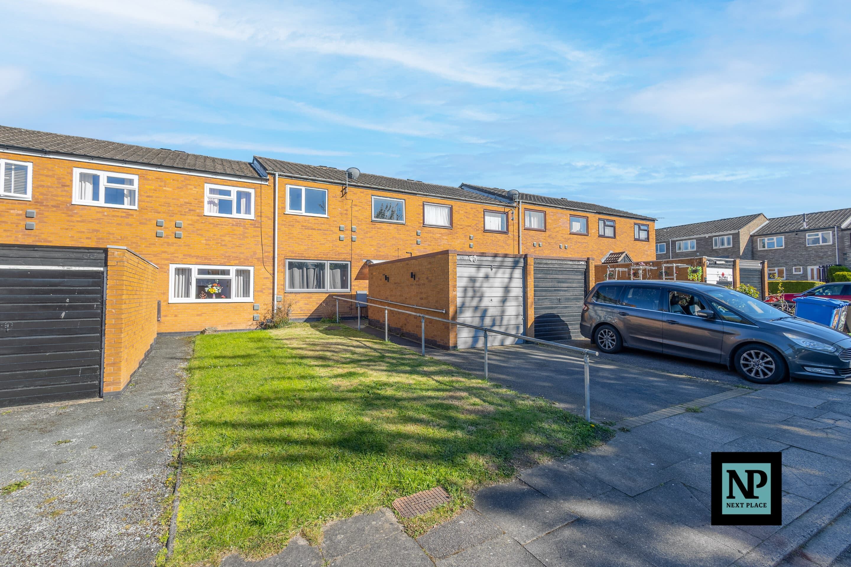 Barnbridge, Tamworth, B77