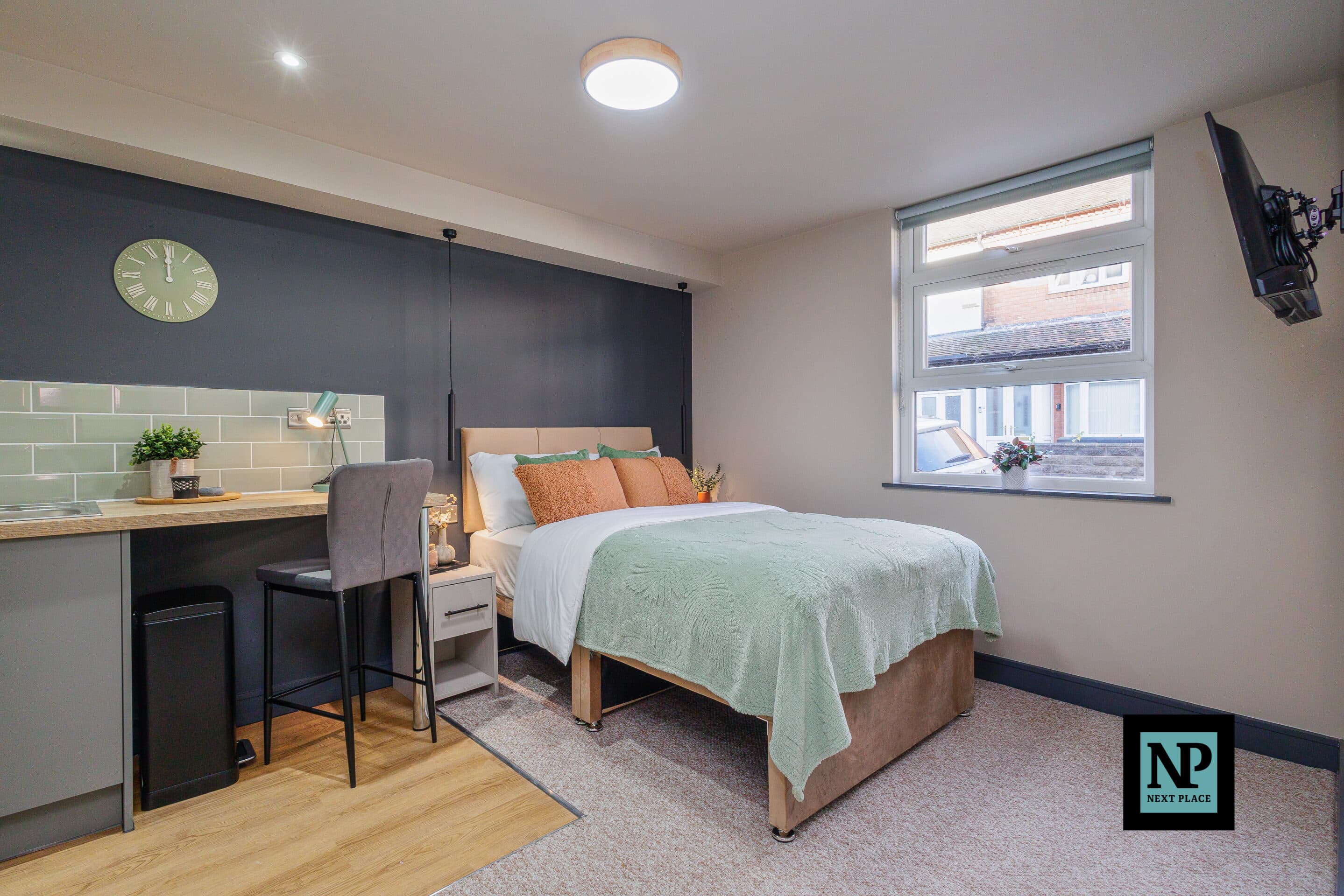 Alfred Street, Tamworth, B79