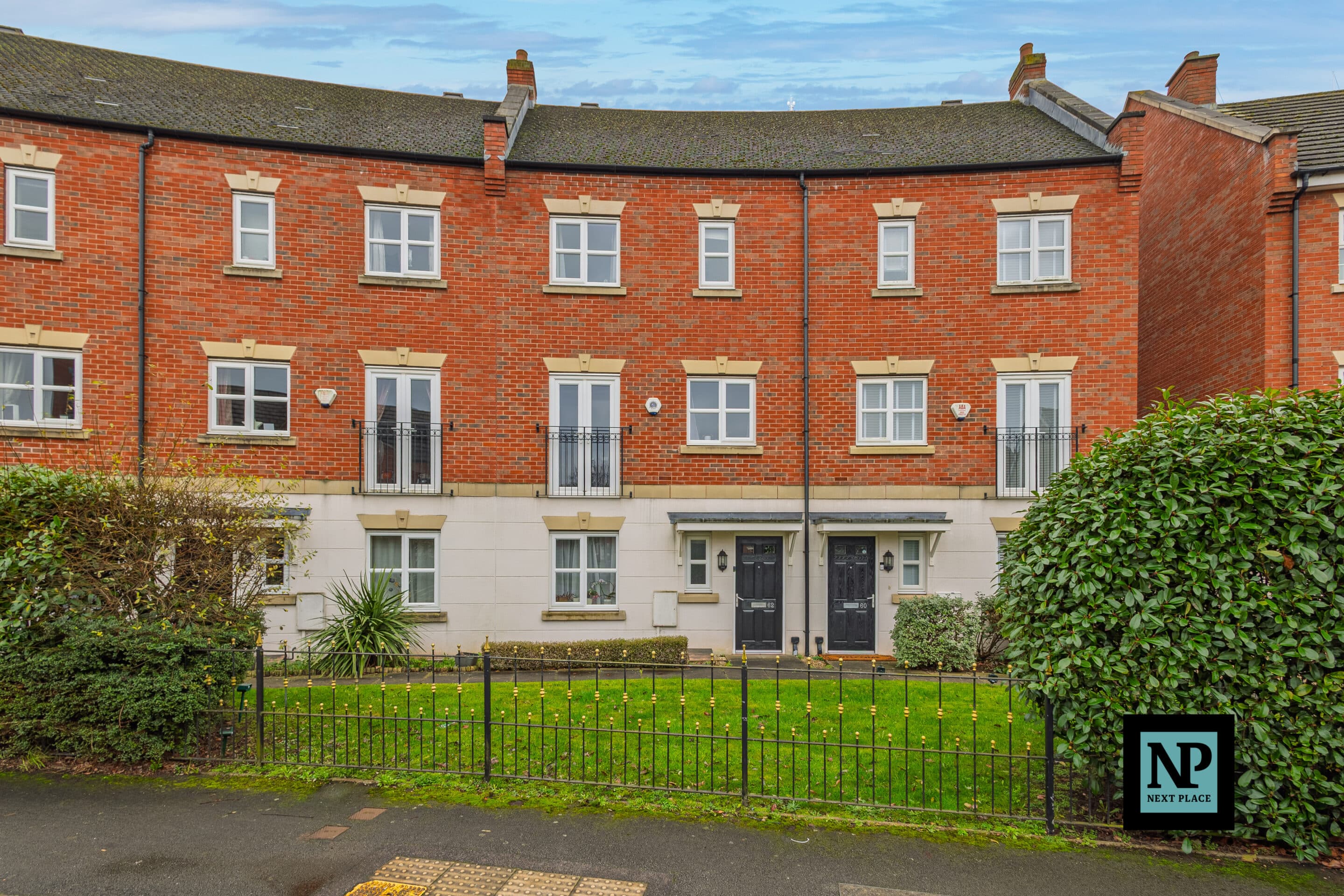 Lyon Drive, Tamworth, B77