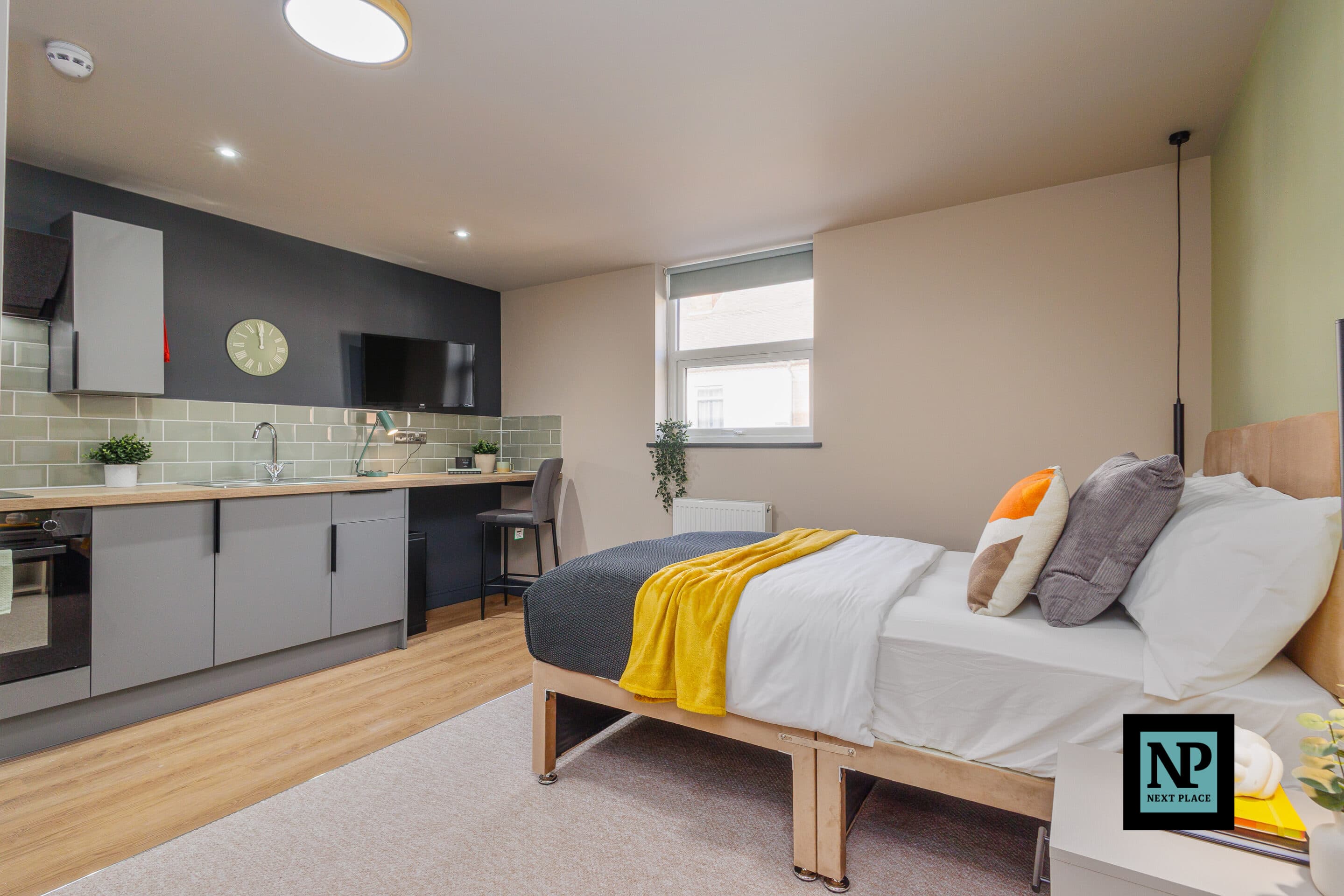 Alfred Street, Tamworth, B79