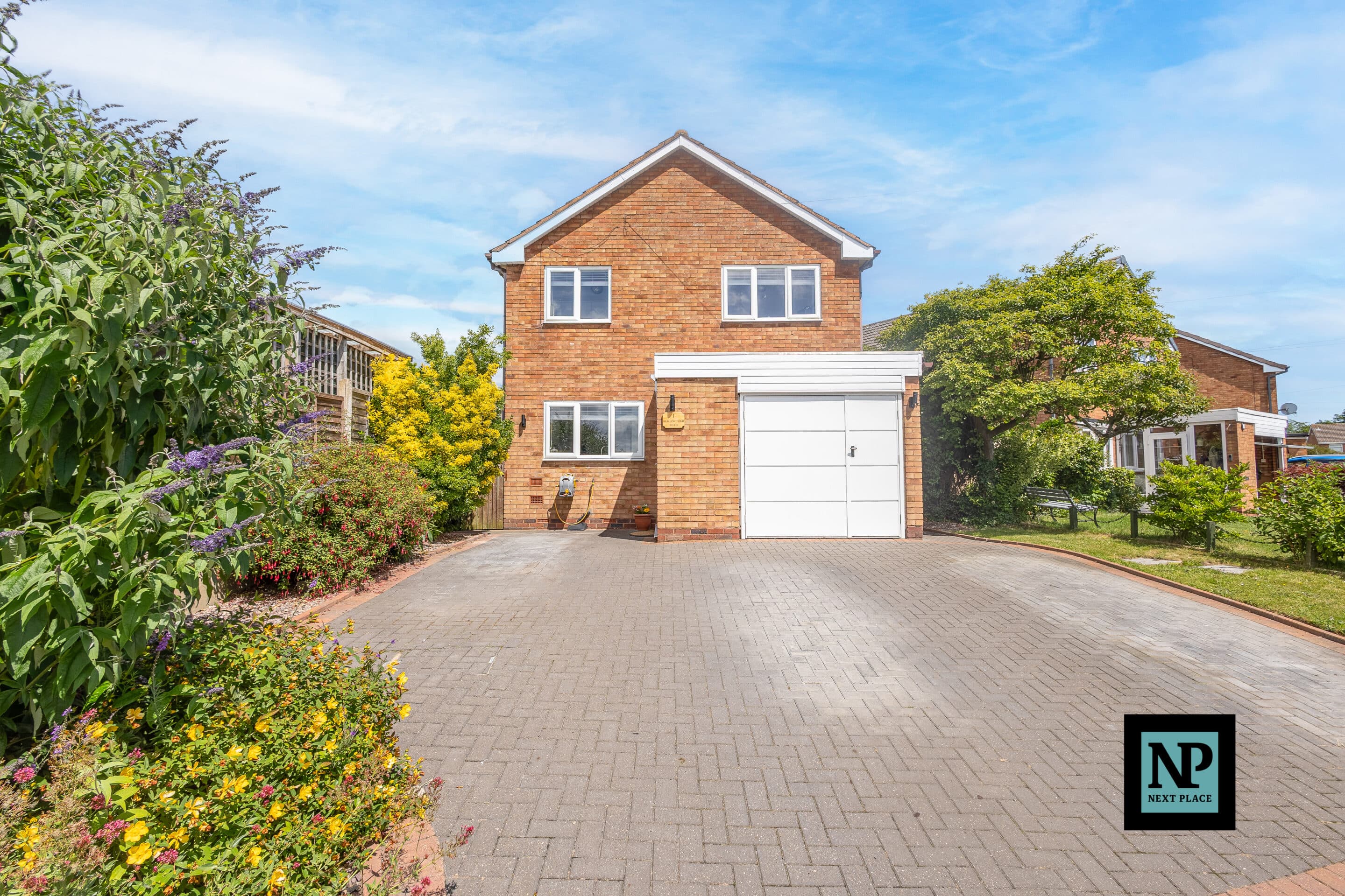 Hemlingford Road, Kingsbury, B78