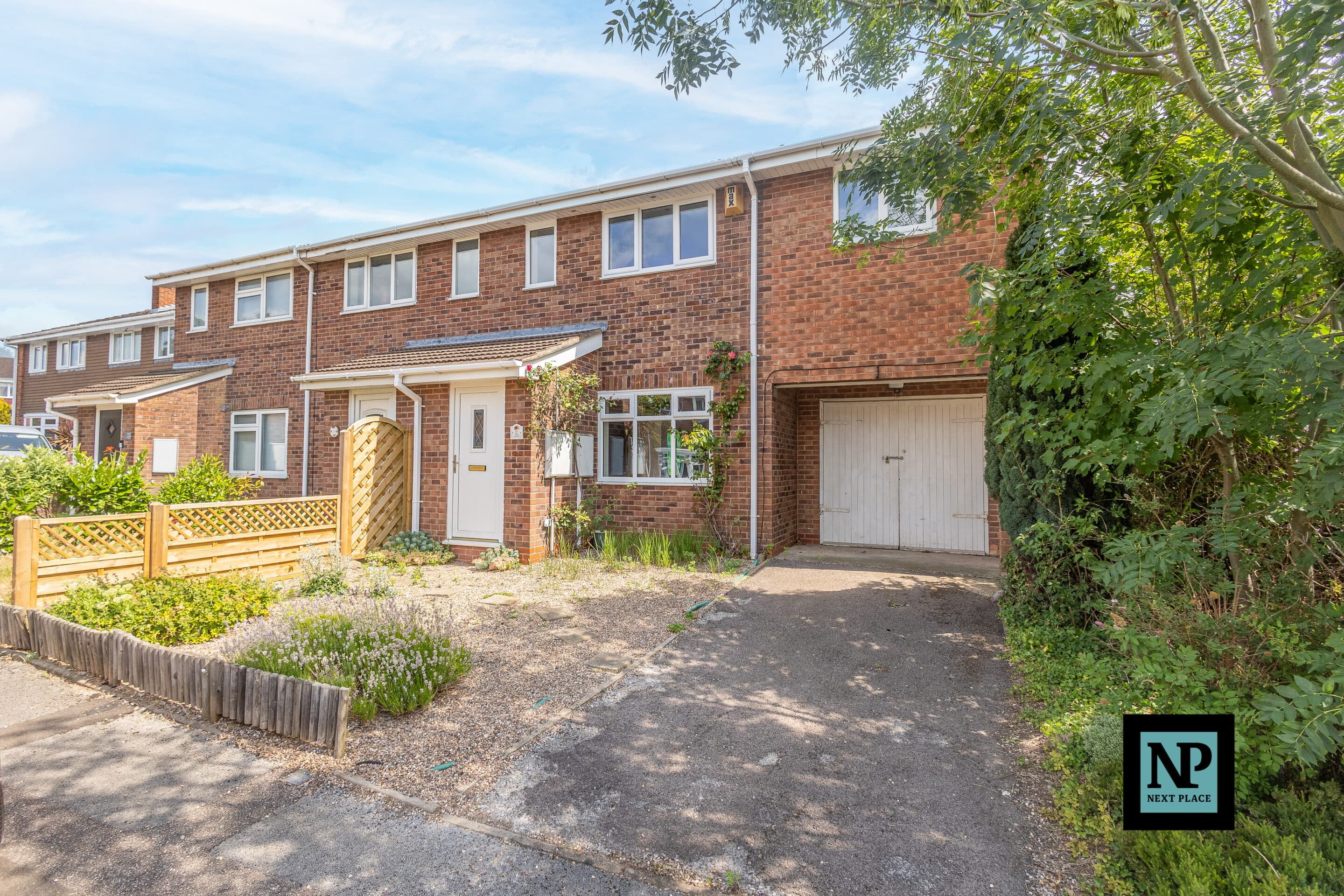 Lowforce, Wilnecote, B77