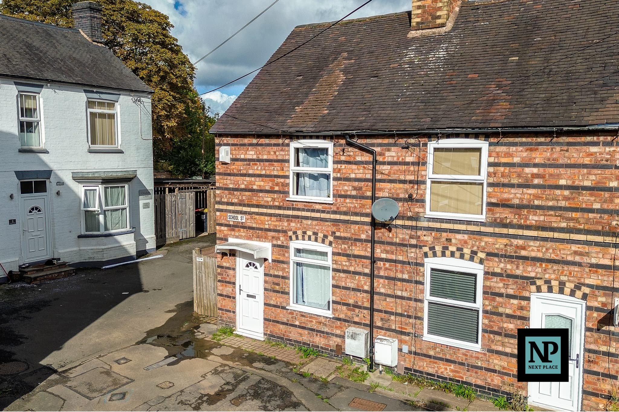School Street, Tamworth, B77