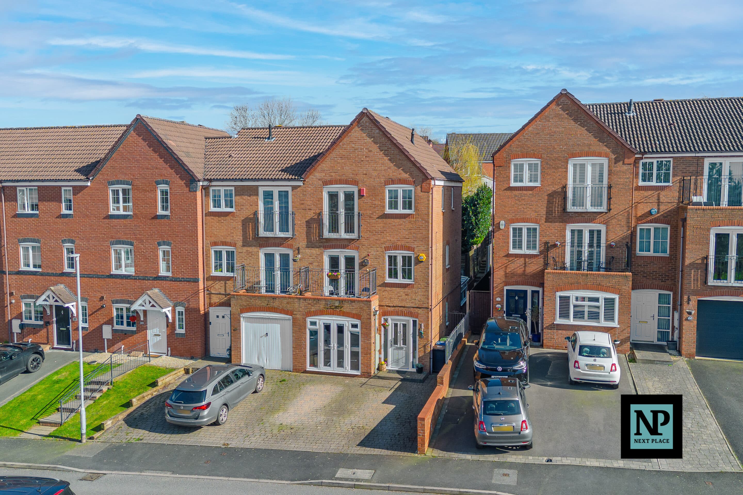 Palmerston Avenue, Wilnecote, B77