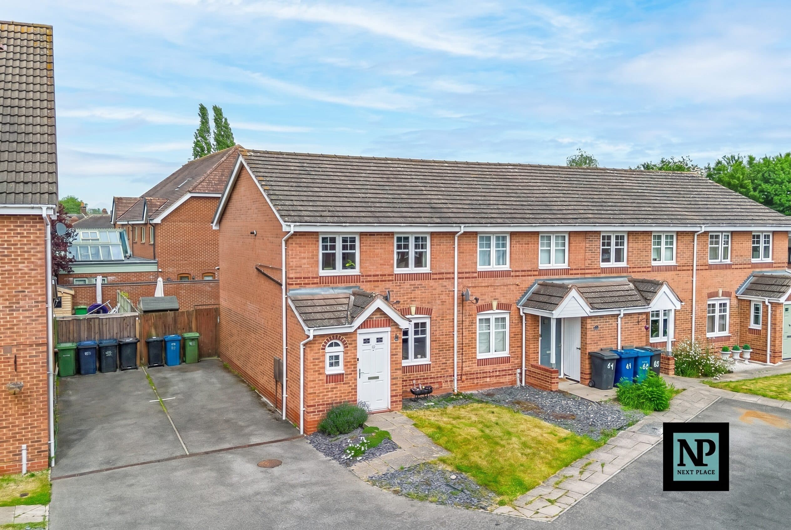 Lychgate Close, Glascote, B77