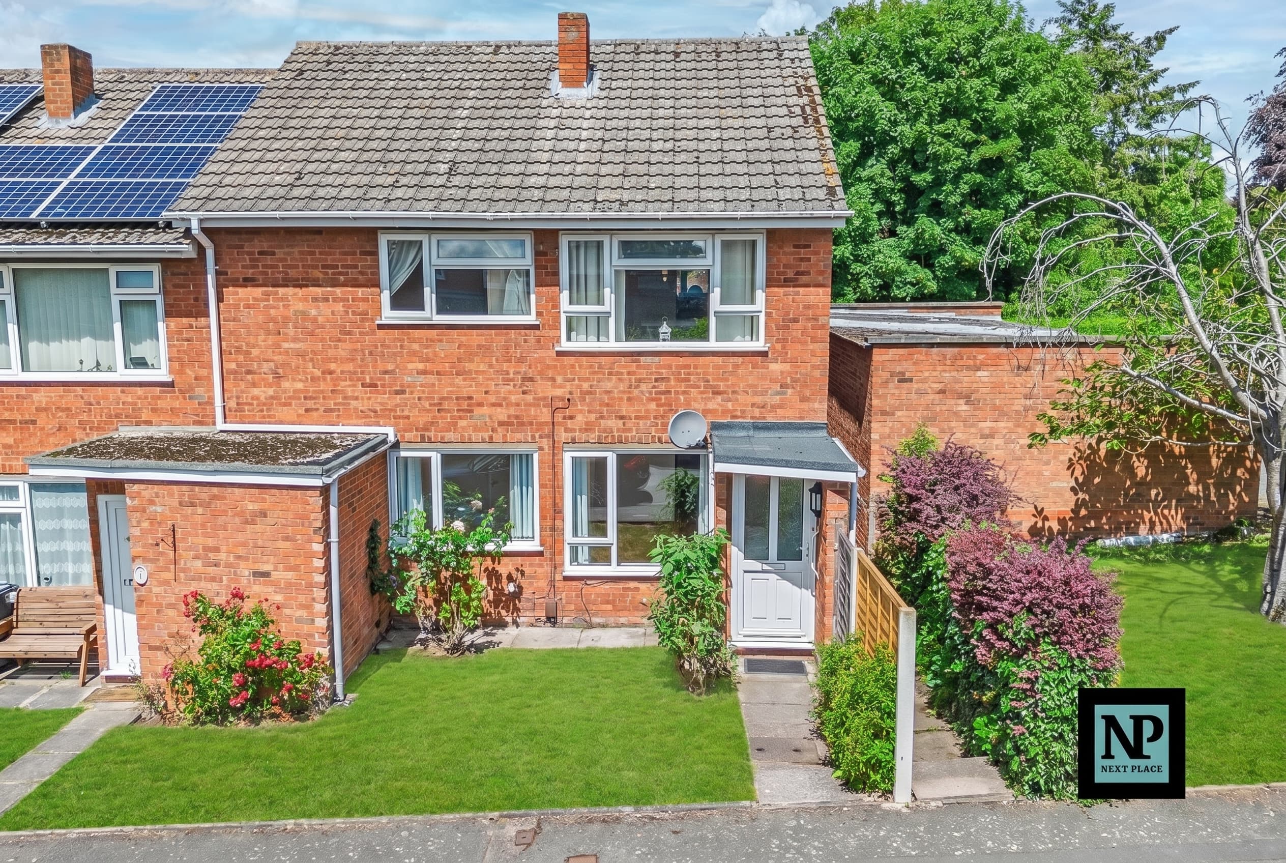 St. Ives Close, Tamworth, B79