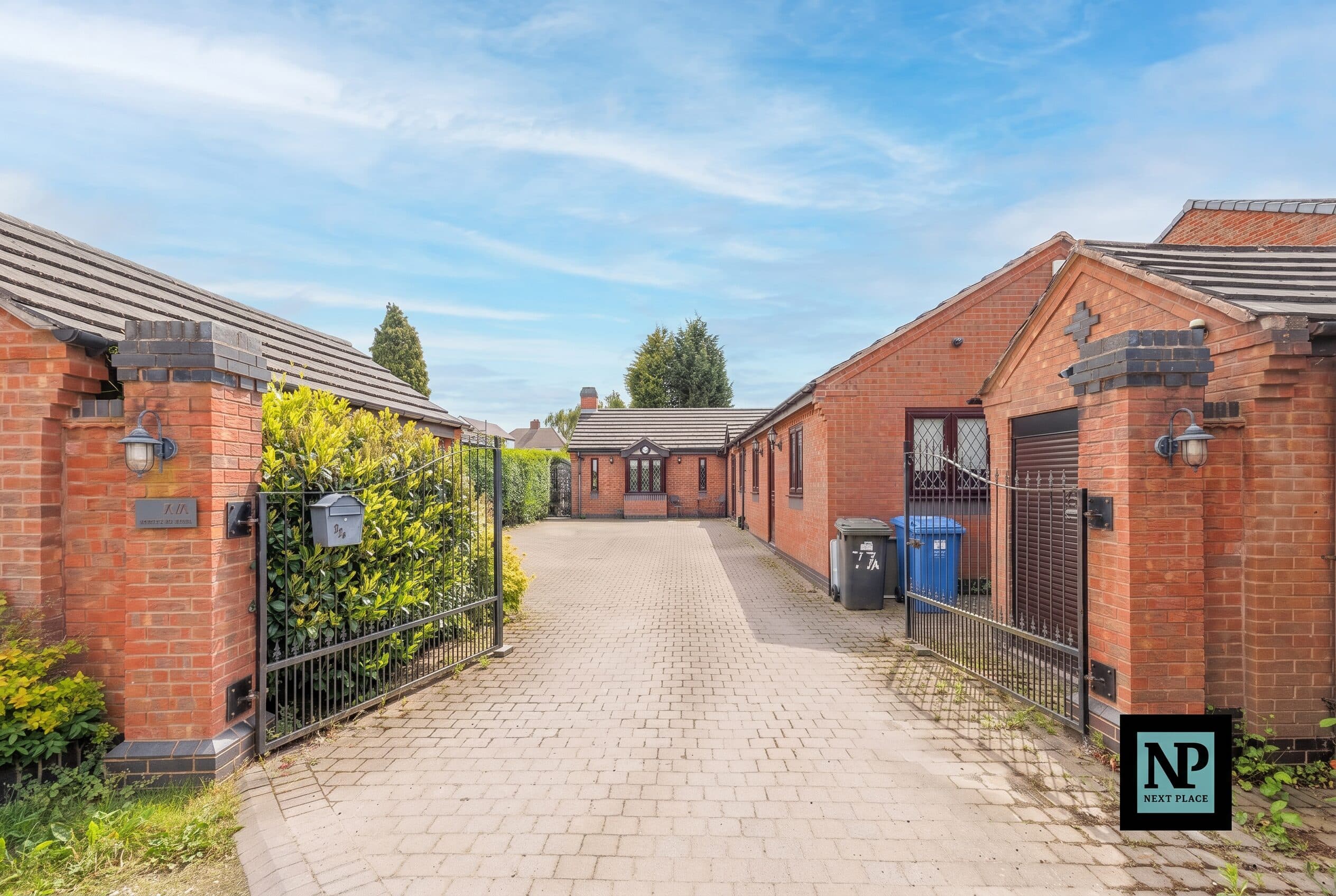Amington Road, Tamworth, B77